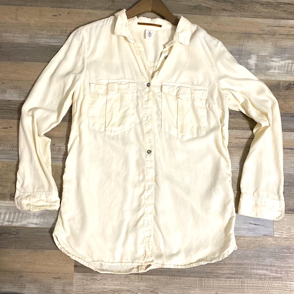 &Denim Button Down shirt Sz 38
